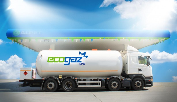 Foto - Türk akaryakıt devi satıldı! Yeni sahipleri az önce tüm Türkiye'ye ilan etti