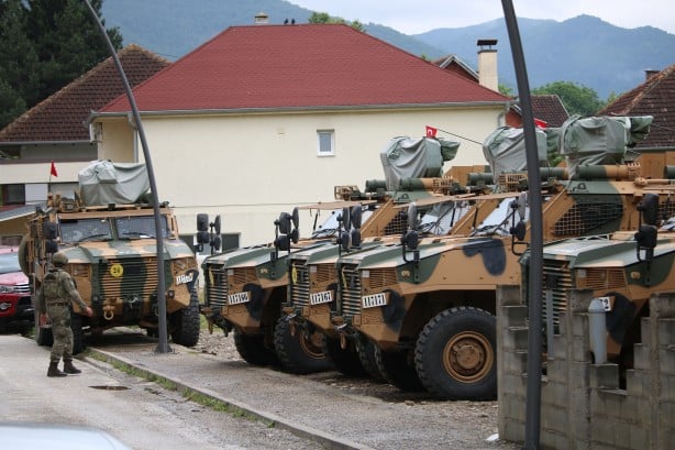 Foto - Türk askeri bölgeye girdi! Kritik bölgenin güvenliği Türkiye'de!