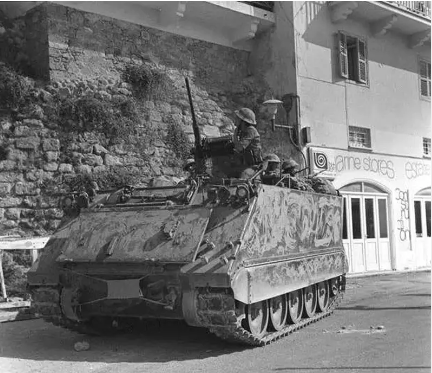 Foto - Türk askerini böyle karşılamışlardı! İşte tüm dünyanın konuştuğu o kare