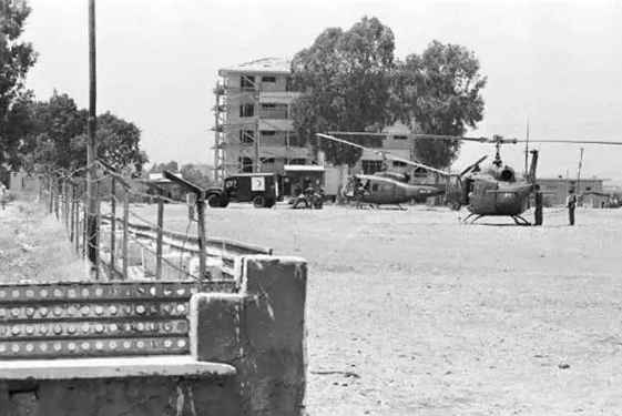 Foto - Türk askerini böyle karşılamışlardı! İşte tüm dünyanın konuştuğu o kare