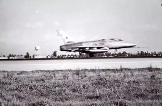 Foto - Türk askerini böyle karşılamışlardı! İşte tüm dünyanın konuştuğu o kare