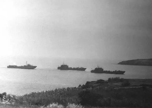 Foto - Türk askerini böyle karşılamışlardı! İşte tüm dünyanın konuştuğu o kare