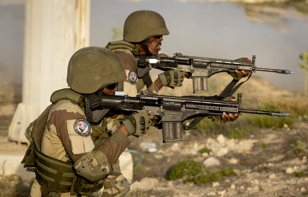 Foto - Türk askerleri eğitiyor! Düşmana korku salıyorlar