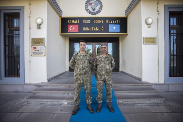 Foto - Türk askerleri eğitiyor! Düşmana korku salıyorlar