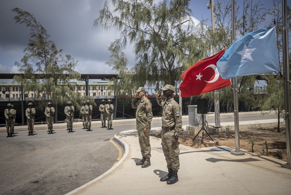 Foto - Türk askerleri eğitiyor! Düşmana korku salıyorlar