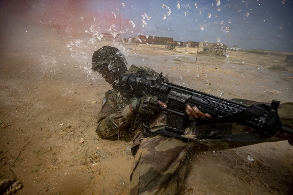 Foto - Türk askerleri eğitiyor! Düşmana korku salıyorlar