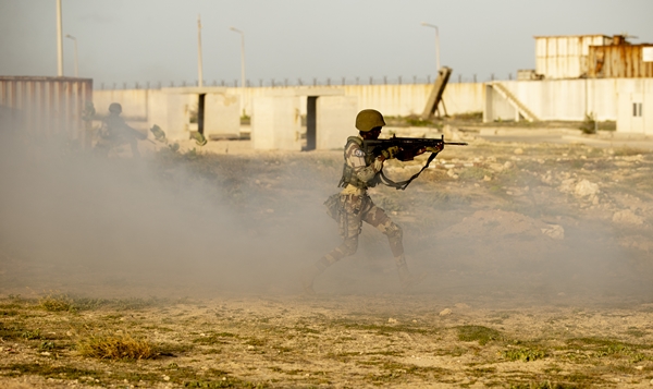 Foto - Türk askerleri eğitiyor! Düşmana korku salıyorlar