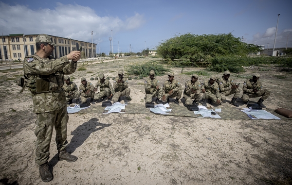 Foto - Türk askerleri eğitiyor! Düşmana korku salıyorlar