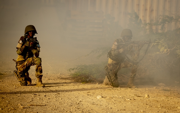 Foto - Türk askerleri eğitiyor! Düşmana korku salıyorlar