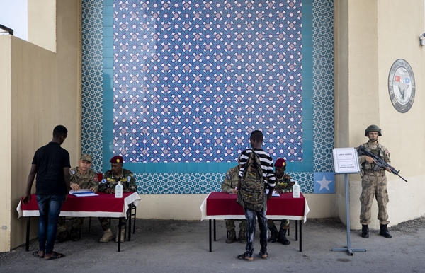 Foto - Türk askerleri eğitiyor! Düşmana korku salıyorlar