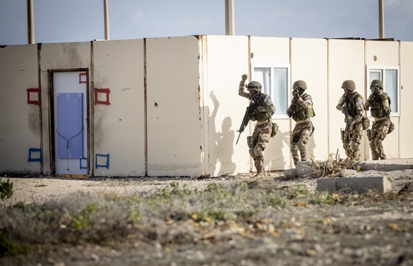 Foto - Türk askerleri eğitiyor! Düşmana korku salıyorlar