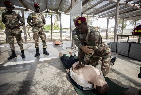 Foto - Türk askerleri eğitiyor! Düşmana korku salıyorlar