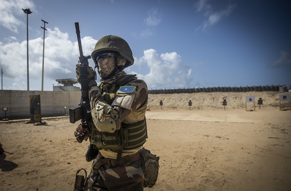 Foto - Türk askerleri eğitiyor! Düşmana korku salıyorlar