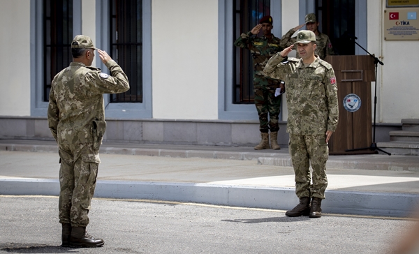 Foto - Türk askerleri eğitiyor! Düşmana korku salıyorlar
