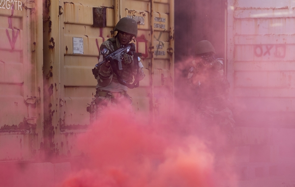 Foto - Türk askerleri eğitiyor! Düşmana korku salıyorlar