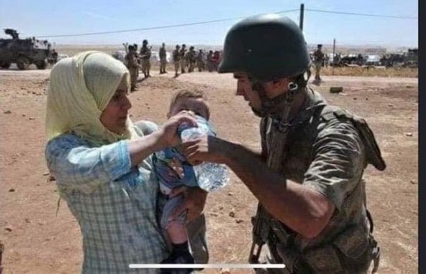 Foto - Türk askerleri gittikleri yerlerde sivilleri böyle hedef alıyor!