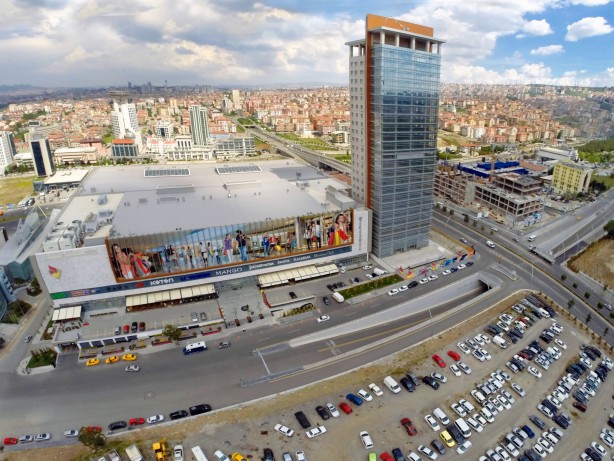Foto - Türk bankası ünlü AVM'nin satılmasını istedi! Dev AVM satılıyor, tam anlamıyla herkes şaşkın