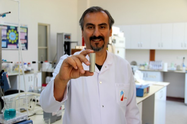 Foto - Türk bilim insanı elektrikli araçlar için geliştirdi! Çağ atlatacak proje, dünyada eşi benzeri henüz yapılamadı
