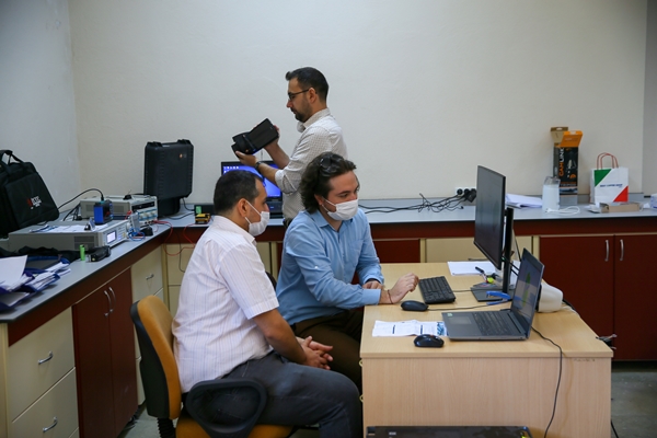 Foto - Türk bilim insanları elektrikli araçların pil ömrünü uzatacak