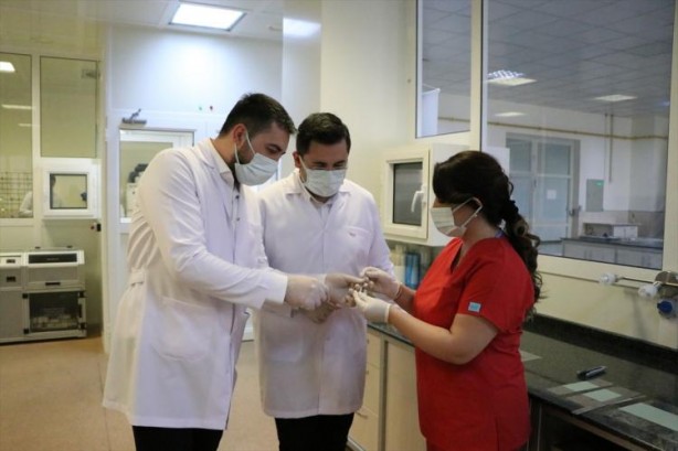 Foto - Türk bilim insanları geliştirdi! Hidrojen yakıt pili