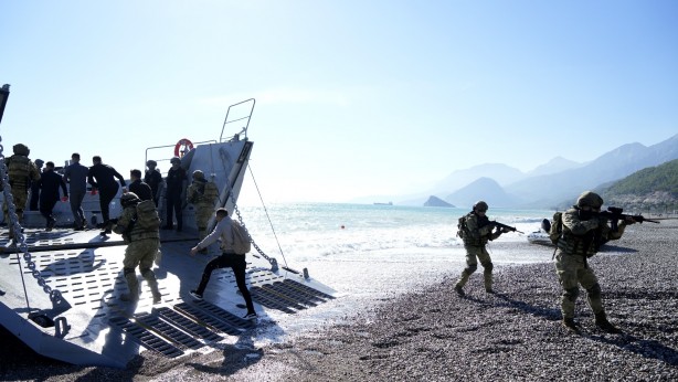 Foto - Türk Deniz Kuvvetleri "Doğu Akdeniz-2023 Tatbikatı"nda nefes kesti