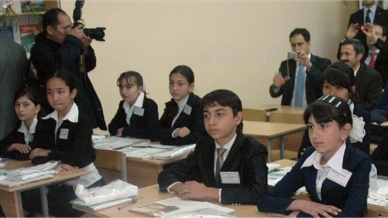 Foto - Türk devletlerinin hangilerinde başörtüsü yasağı var? İşte ülke ülke tam liste