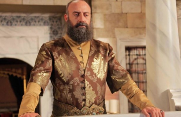 Foto - Türk dizileri mi, Türk SİHA'ları mı?