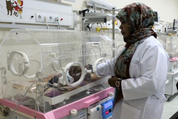 Foto - Türk doktorlar Sudan'da şifa dağıtıyor