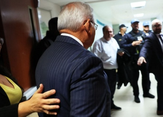 Foto - Türk düşmanı Menendez iyice köşeye sıkıştı! Yunanistan'ın aklında ise tek bir soru var