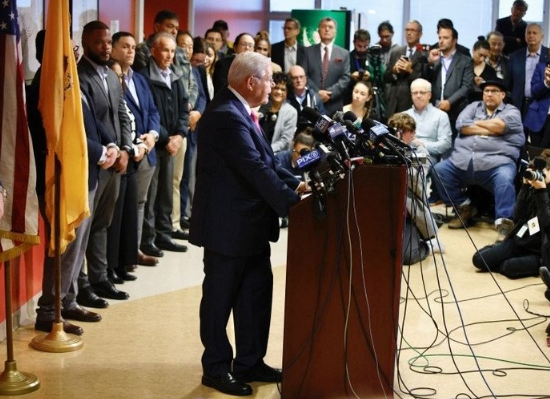 Foto - Türk düşmanı Menendez iyice köşeye sıkıştı! Yunanistan'ın aklında ise tek bir soru var