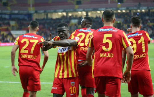 Foto - Türk futbolu şokta! Süper Lig'in efsane kulübü iflas etti