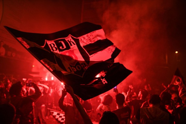 Foto - Türk futbolunda deprem! Beşiktaş'ın iflası istendi, taraftarlar şokta