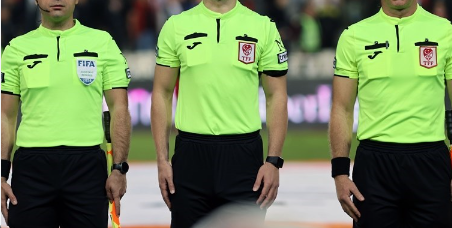 Foto - Türk futbolunda hakemlerle ilgili tarihi geçecek karar! 'Bu zamana kadar neden kimsenin aklına gelmedi?' dedirtti