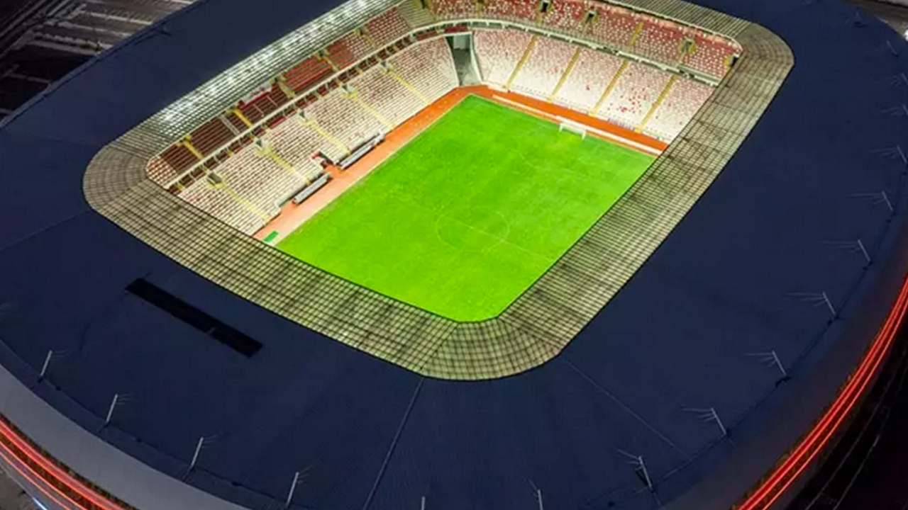 Foto - Türk futbolunun köklü takımında kayyum depremi! Düşmesinin sebebi belli oldu: Çok yazık çok…