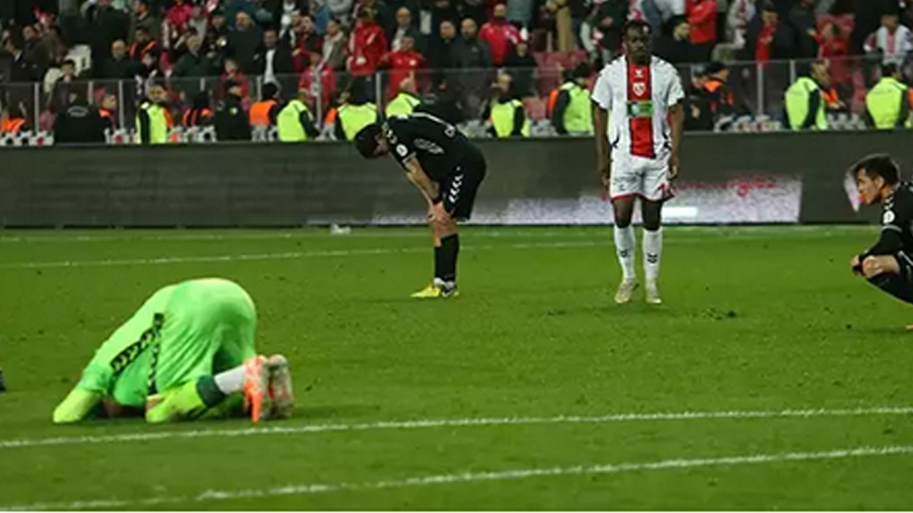 Foto - Türk futbolunun köklü takımında kayyum depremi! Düşmesinin sebebi belli oldu: Çok yazık çok…