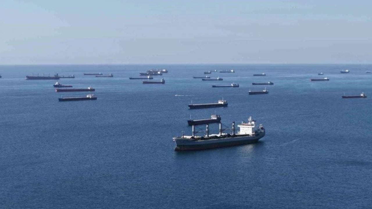 Foto - Türk gemilerini gözlerini kırpmadan vuruyorlardı: Köşeye sıkışınca Türkiye'den acil yardım istediler