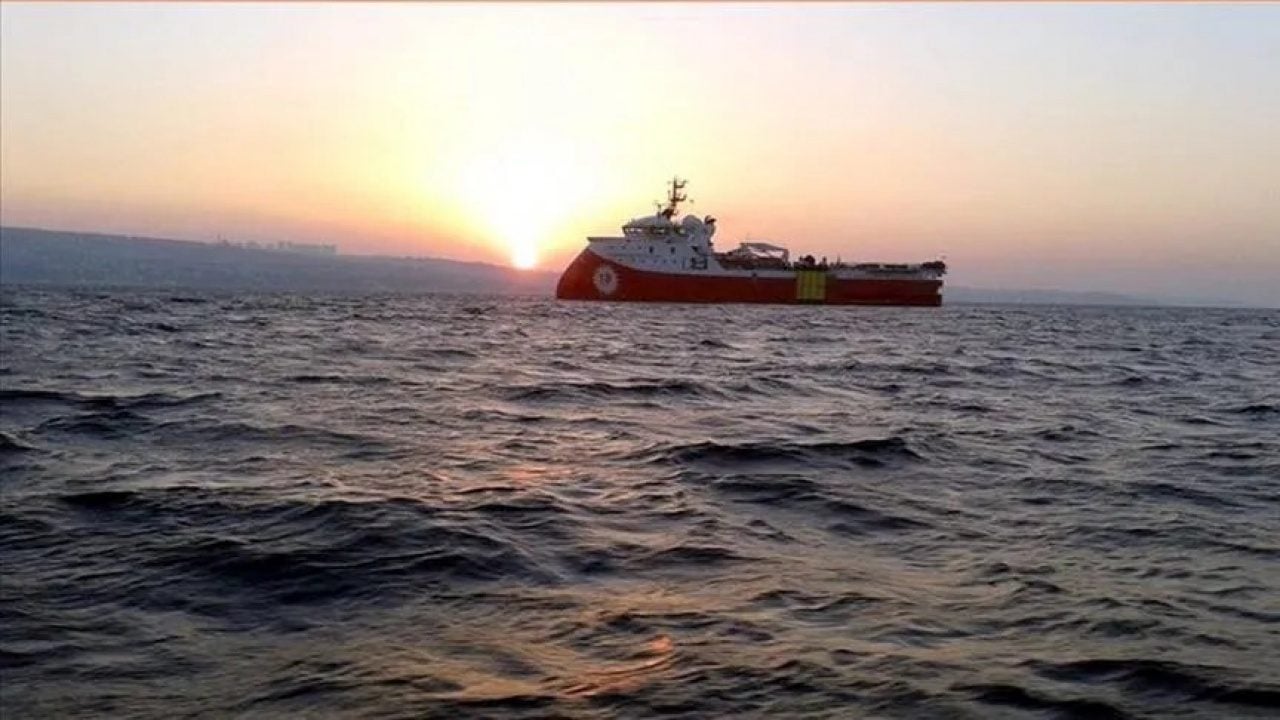 Foto - Türk gemisi petrol ve doğalgaz için kritik noktada : 'Yaklaşmayın' uyarısı yapıldı
