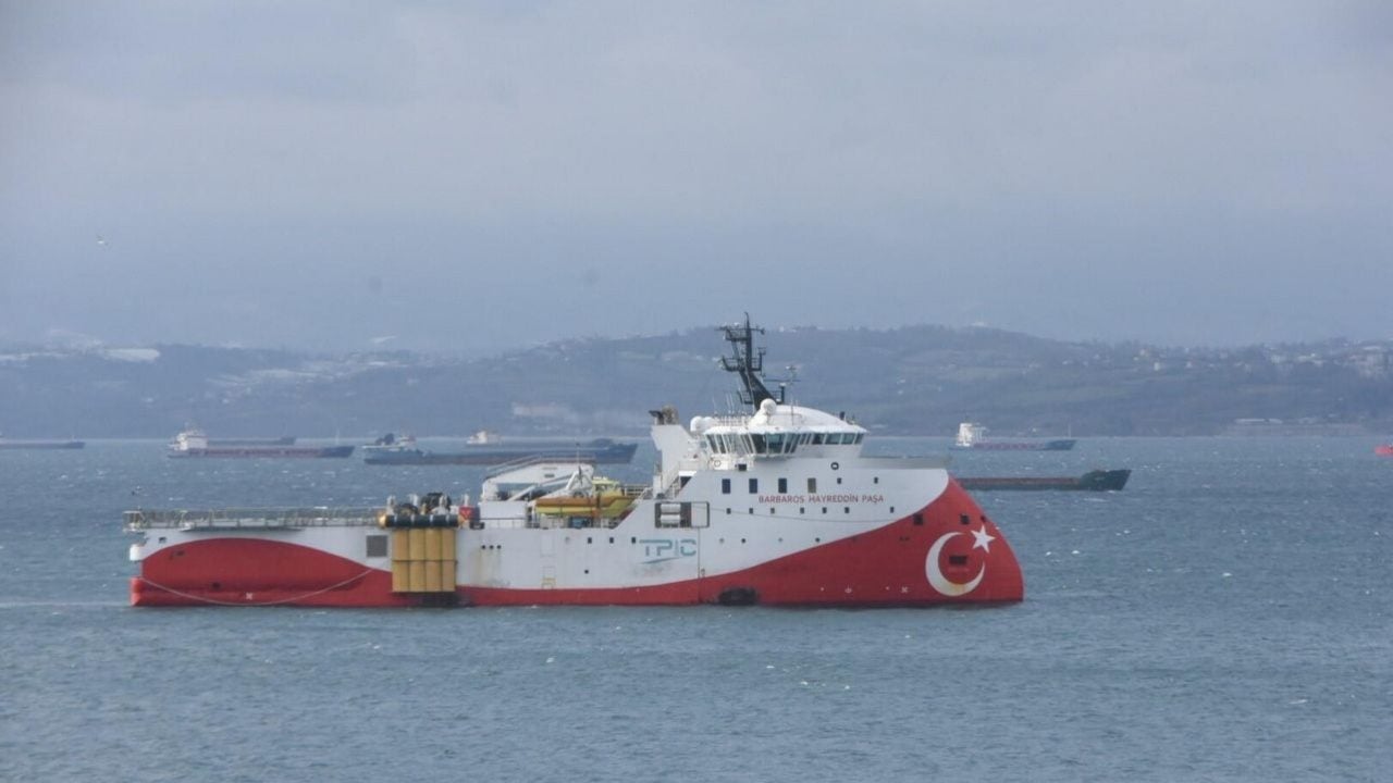 Foto - Türk gemisi petrol ve doğalgaz için kritik noktada : 'Yaklaşmayın' uyarısı yapıldı