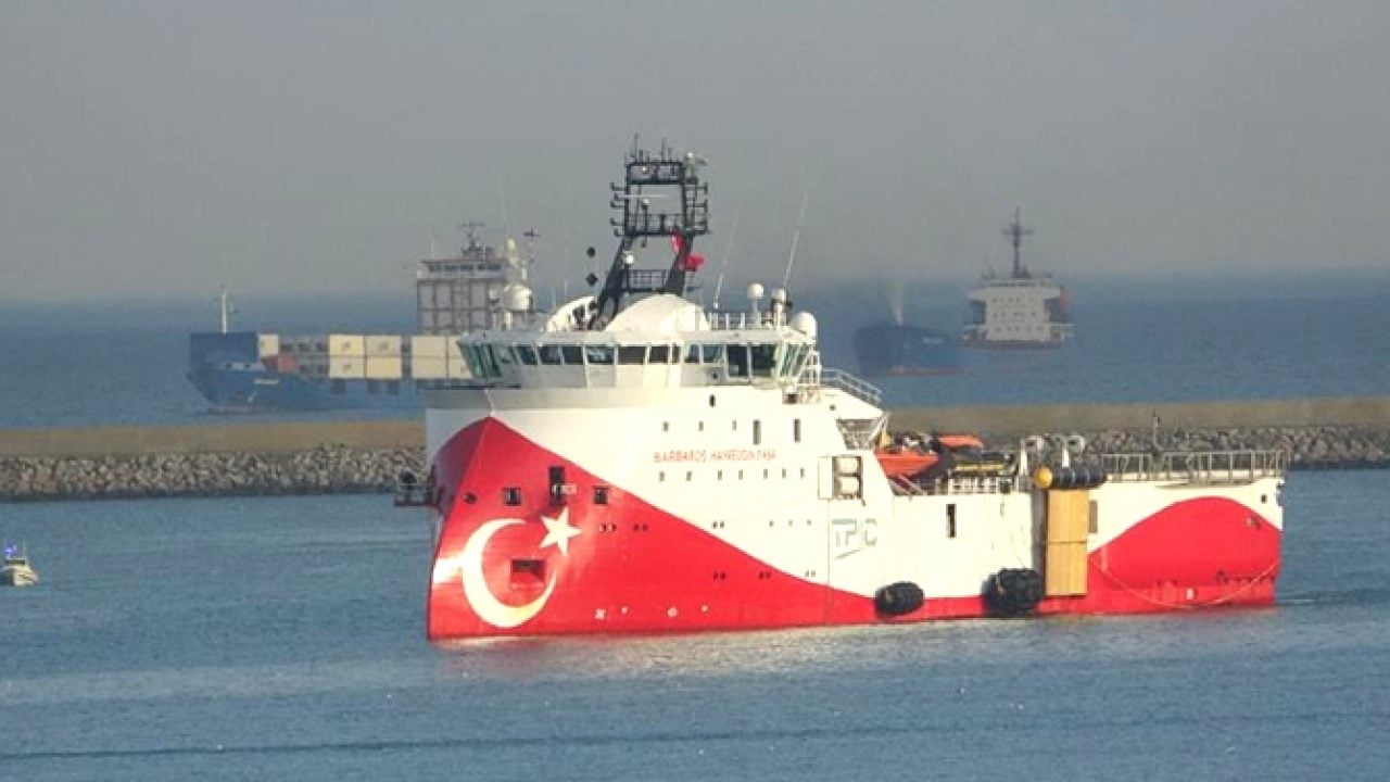 Foto - Türk gemisi petrol ve doğalgaz için kritik noktada : 'Yaklaşmayın' uyarısı yapıldı