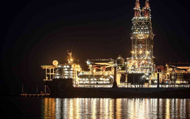 Türk gemisi yola çıktı! Yunanistan alarma geçti, inanılmaz tedirginler