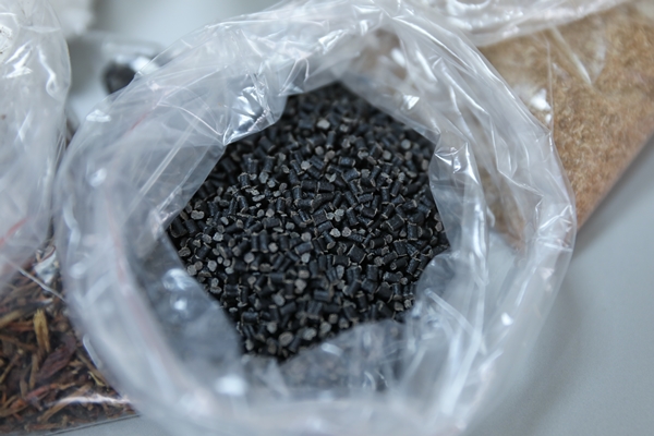 Foto - Türk girişimciden müthiş adım! Poşetlerdeki plastik oranını bakın nasıl düşürdü