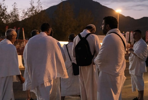 Foto - Türk hacı adaylarının Arafat'a intikali başladı
