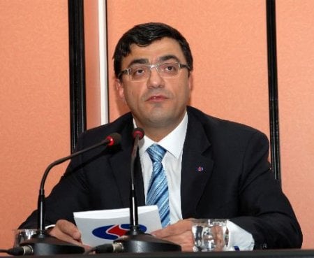 Foto - Türk holding, o dünya devini satın aldı! Alım bomba etkisi yaptı! Dudak uçuklatan rakam