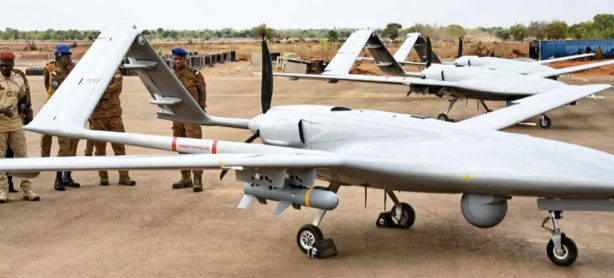 Foto - Türk İHA'ları bir ülkeyi adeta ipten almış! Böyle duyurdular: 3 bin saldırıyı Bayraktar TB2 SİHA ile önledik