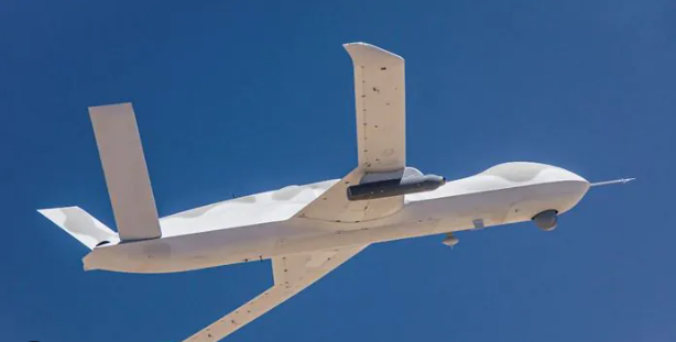 Foto - Türk İHA'larına sürpriz rakip! Kamuoyuna gösterdiler