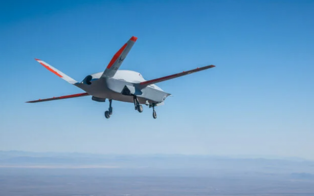 Foto - Türk İHA'larına sürpriz rakip! Kamuoyuna gösterdiler