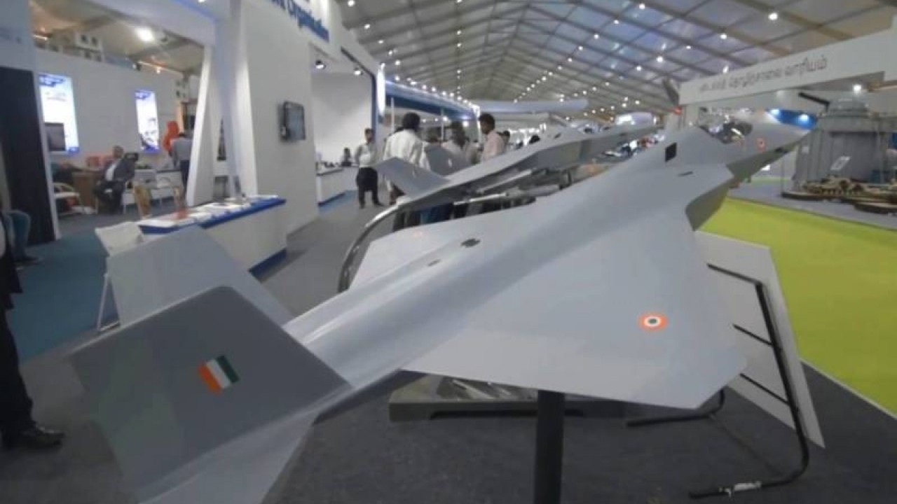 Foto - 'Türk İHA'larını havaya uçuracağız' diyen ülke Türkiye'ye rakip oluyor! İmzalar atıldı