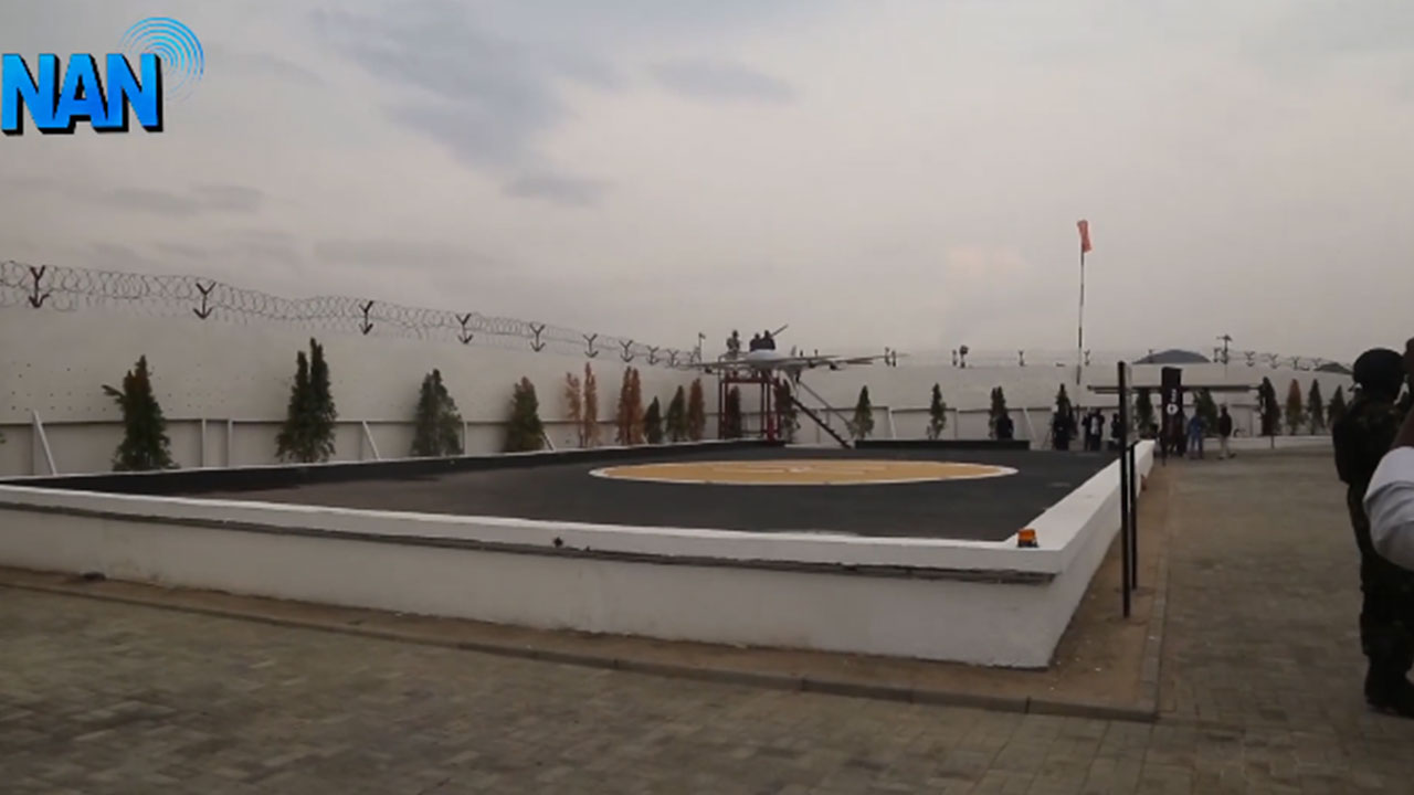 Foto - Türk İHA'larıyla tonlarca petrolünü kurtaran ülke dünyaya ilan etti: Kendi İHA'mızı yaptık