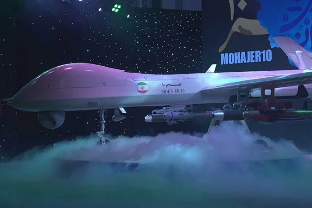 Türk İHA'sını kopyaladılar! Bir de sergilediler