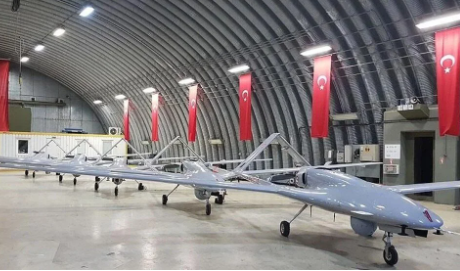 Foto - Türk İHA'sını kopyaladılar! Bir de sergilediler